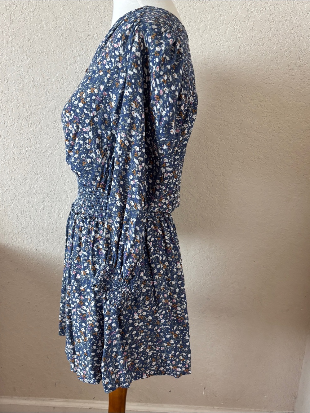 Rails Zana Boho Blue Ditzy Floral Cottagecore Smocked Waist Mini Dress Medium - Picture 4 of 7